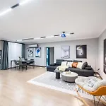 Shanghai Lemon Apartment